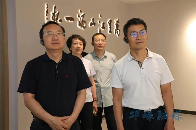 成都市政协秘书长杨东升到邛调研